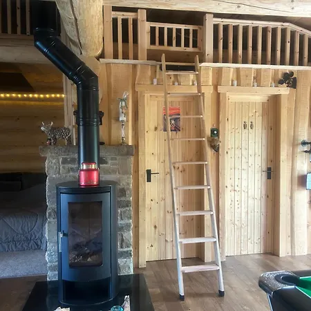 Luxury Log With Hot Tub & Scenic Views In Oakenshaw Apartment *