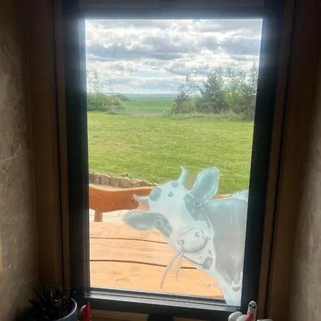 Apartment Luxury Log With Hot Tub & Scenic Views In Oakenshaw