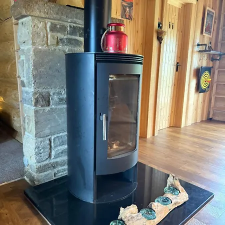 Luxury Log With Hot Tub & Scenic Views In Oakenshaw Apartment Oakenshaw (West Yorkshire)