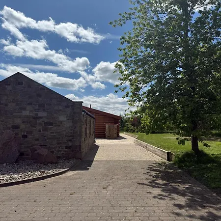 Luxury Log With Hot Tub & Scenic Views In Oakenshaw Apartment Oakenshaw (West Yorkshire)